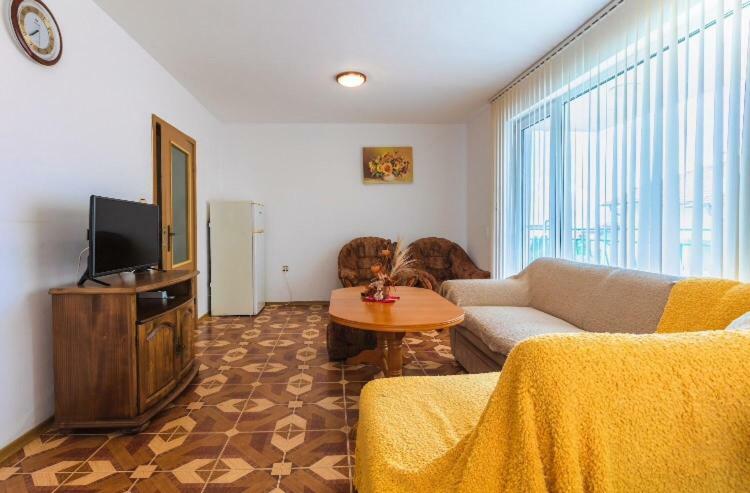 Duplex Apartments Sveti Vlas Luaran gambar
