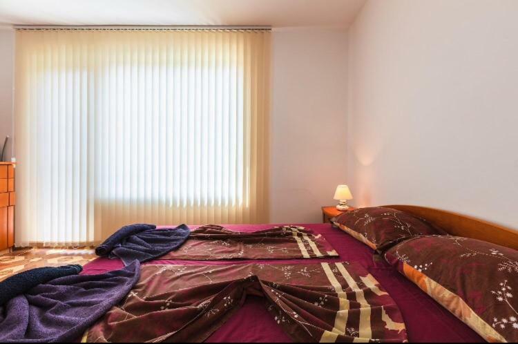 Duplex Apartments Sveti Vlas Luaran gambar